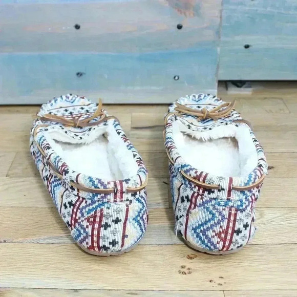 Minnetonka Cally 44252 Women's Size 10M Slippers Moccasin Southwest Aztec - Picture 5 of 7